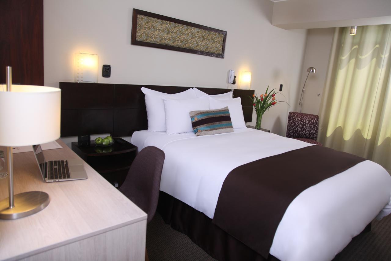 Hotel Rivera Inn Лима Екстериор снимка