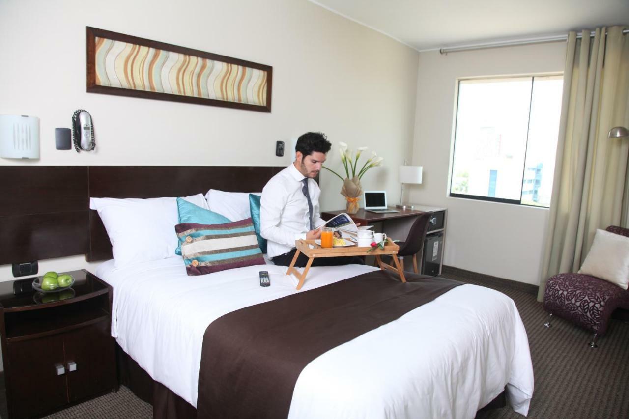 Hotel Rivera Inn Лима Екстериор снимка